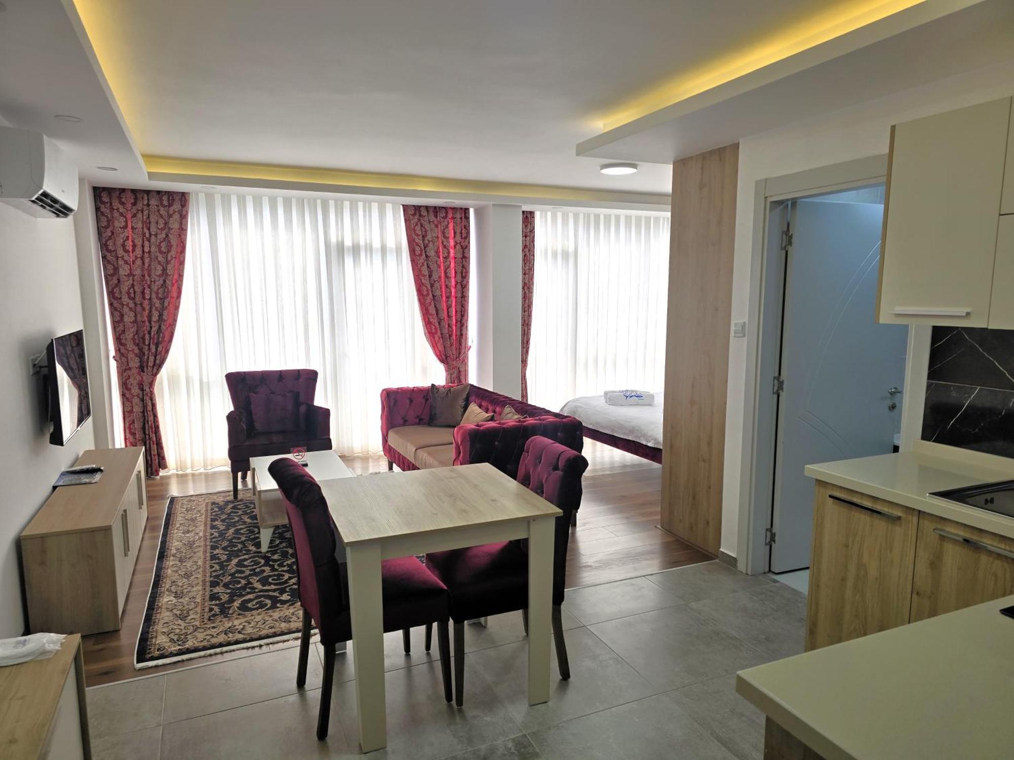 Nurel Shark Residence Girne Buitenkant foto