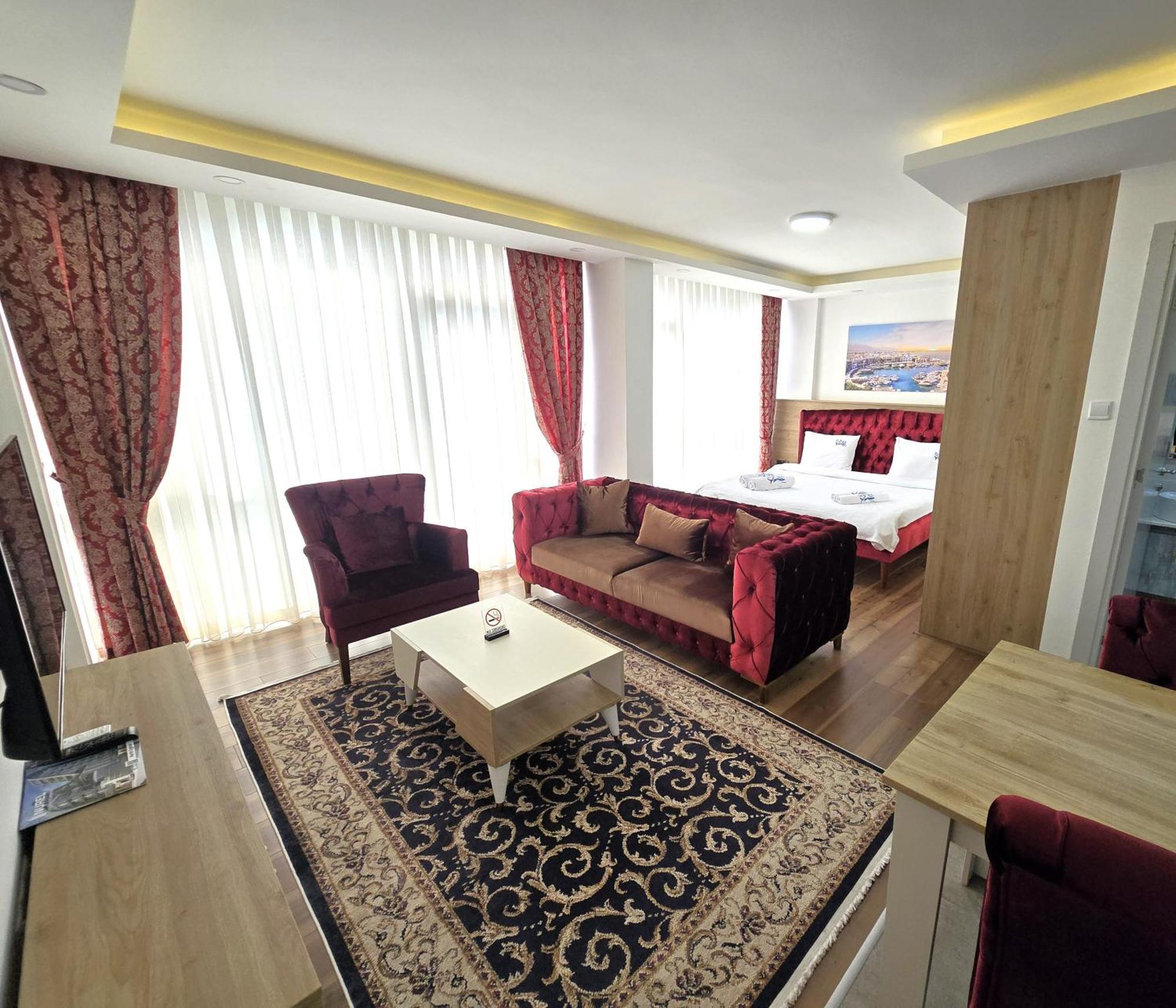 Nurel Shark Residence Girne Buitenkant foto