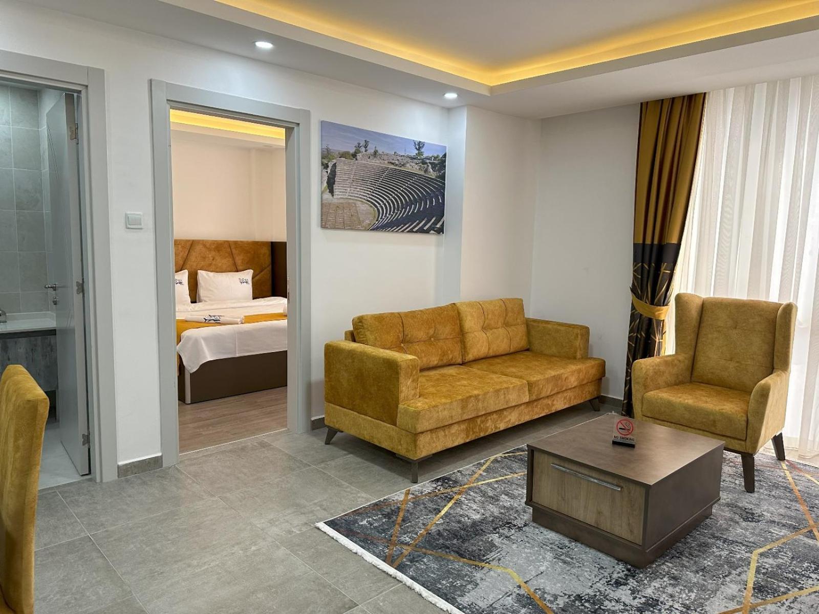 Nurel Shark Residence Girne Buitenkant foto