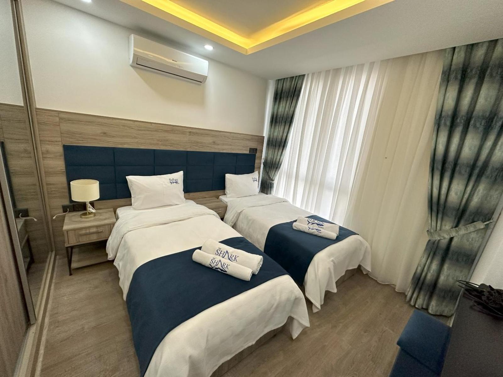 Nurel Shark Residence Girne Buitenkant foto