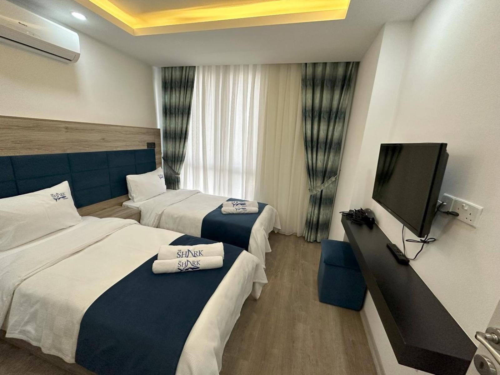 Nurel Shark Residence Girne Buitenkant foto
